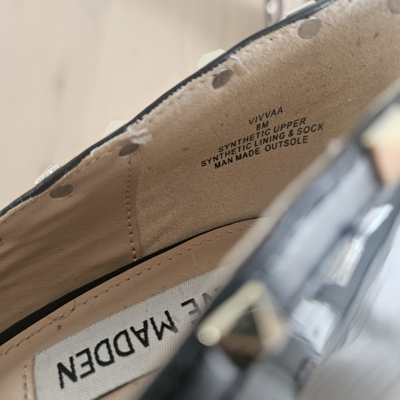 Steve Madden Black Heels with Gold Studs Size 8 - Picture 4 of 5